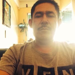 Meet your Posher, Henry